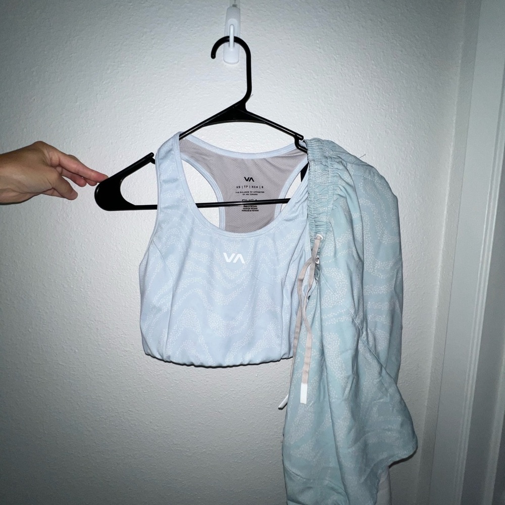 RVCA Workout Set